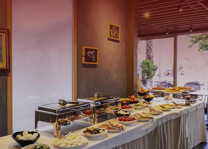 Hotel Bazaar Center Tirana