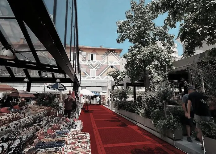 Hotel Bazaar Center 4*