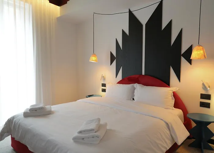 Hotel Bazaar Center 4*